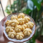 Old-Fashioned Spritz Cookies