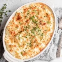 Creamy Horseradish Mashed Potatoes with Thyme