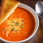 Delicious Bowl of Smooth Homemade Tomato Soup