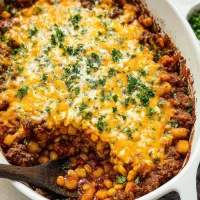 Cheesy Beef Potato Skillet Bake – Fast and filling Deliciousness