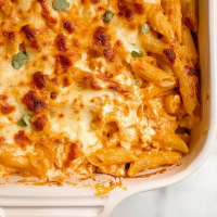Buffalo Chicken Pasta Bake