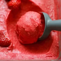 Delicious 3 Ingredient Strawberry Sorbet in a Bowl