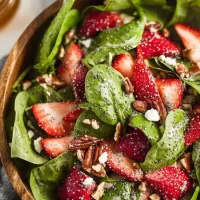 Delicious Strawberry Spinach Salad with Poppy Seed Dressing