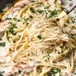 Delicious Chicken Alfredo Pasta Dish