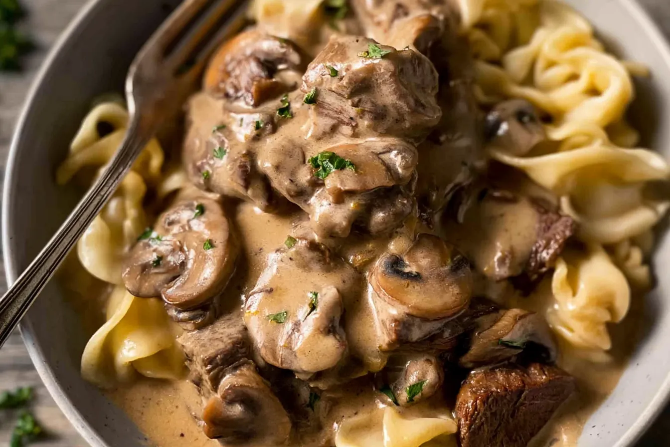Classic Beef Stroganoff – Creamy and Delicious Dish